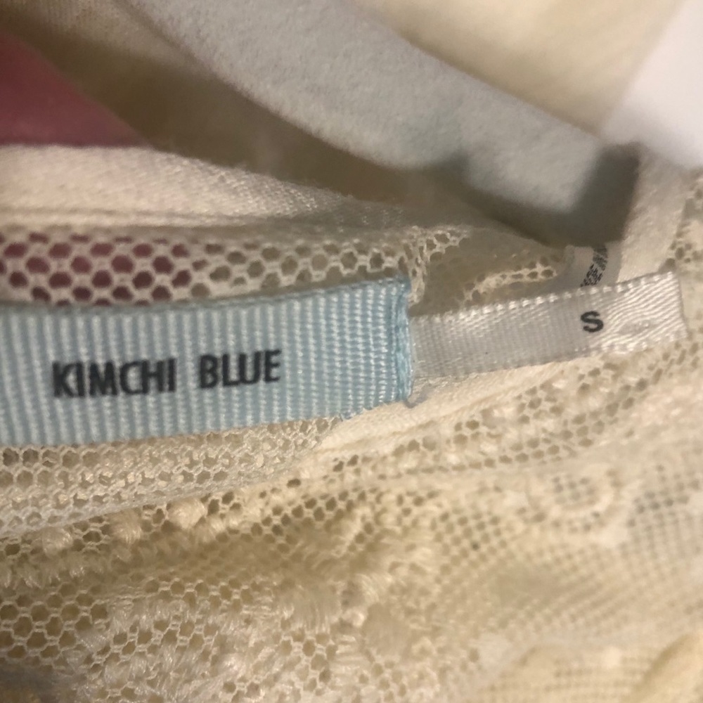 Kimchi Blue Small Lace dress - Picture 4 of 8